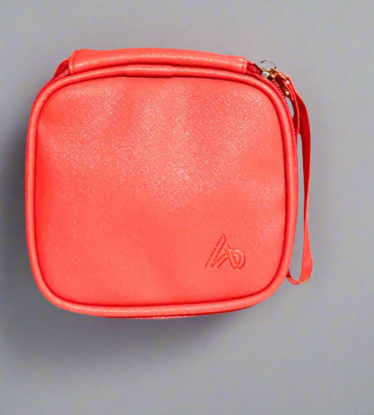 ChicCarry Mini Pouch – Fashion Meets Function