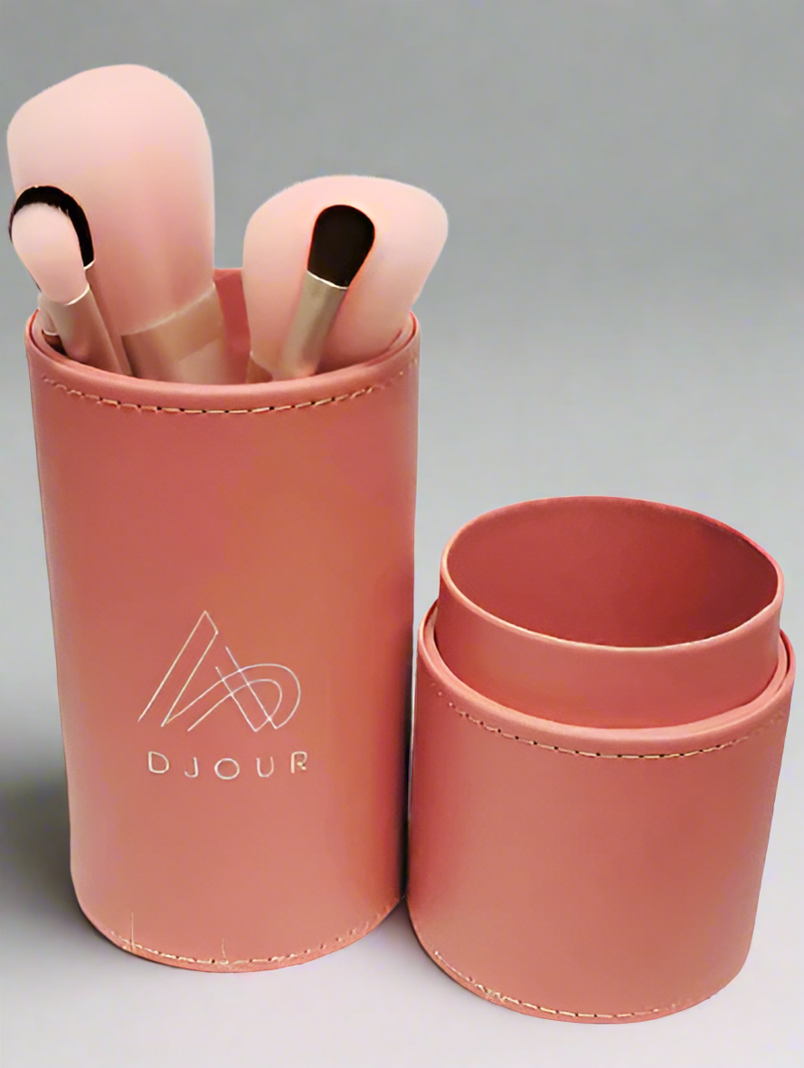 Brush Bliss – 7pc of Ultra-Soft Makeup Magic